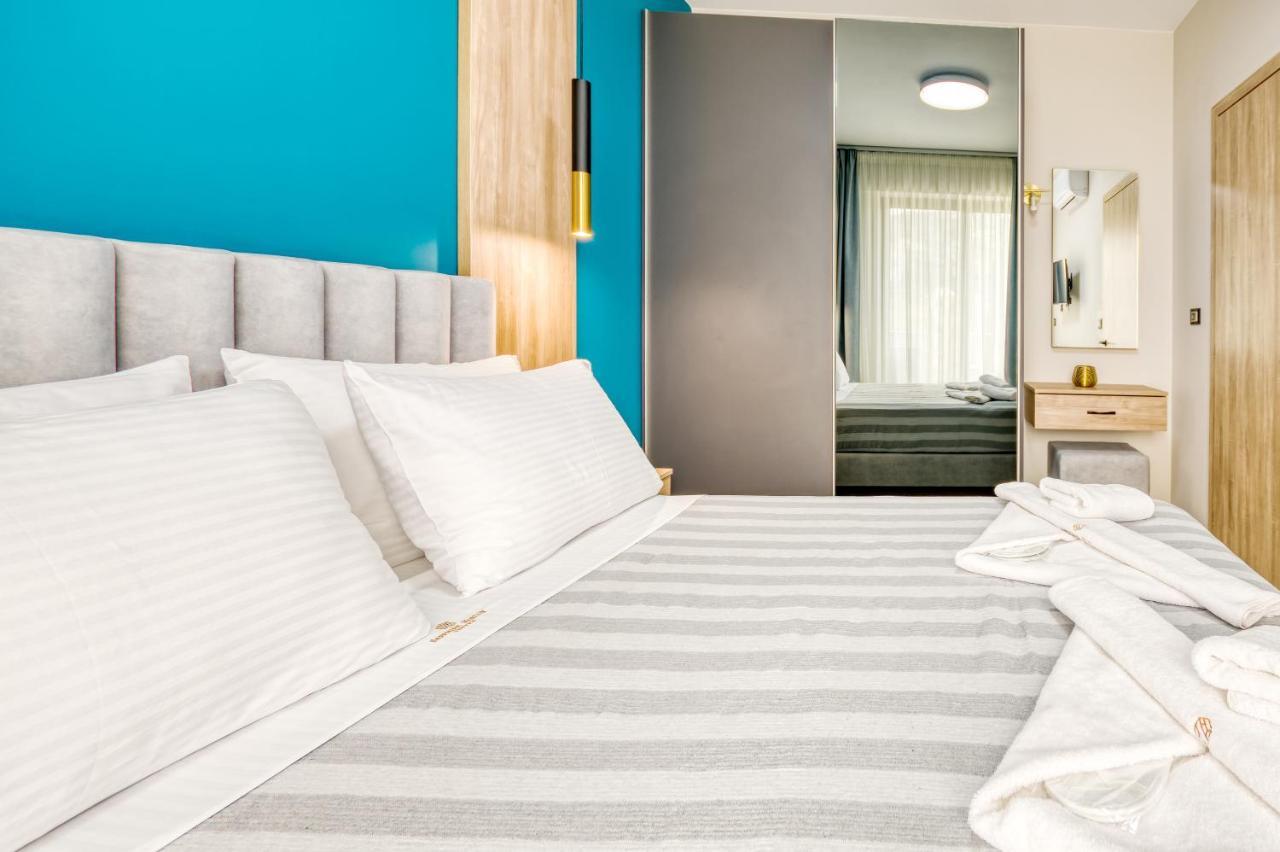 Sapphire Horizon Suites Kíssamos Exteriör bild