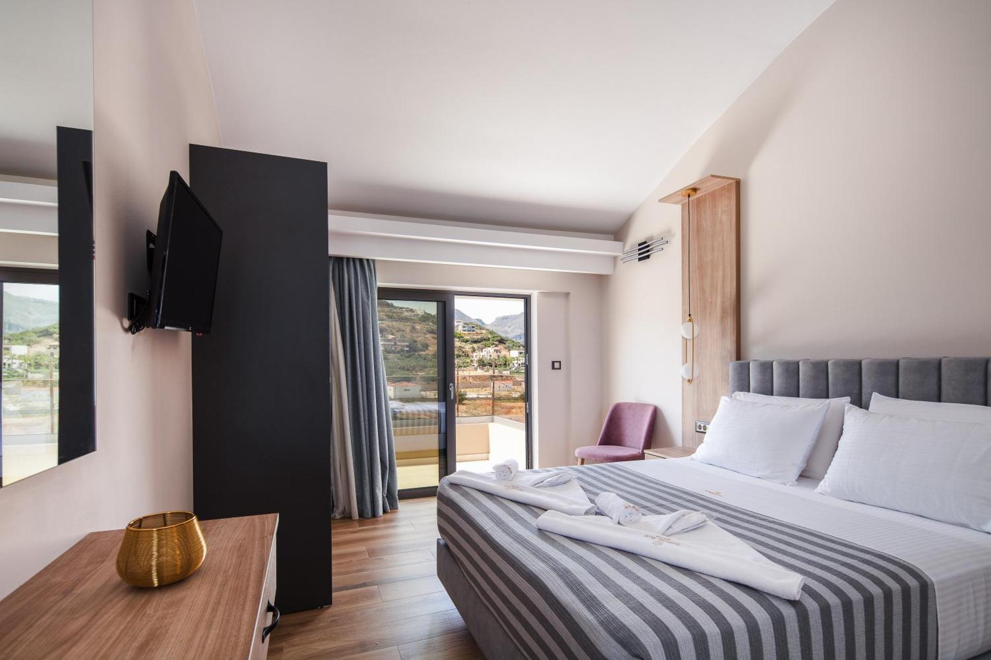 Sapphire Horizon Suites Kíssamos Exteriör bild