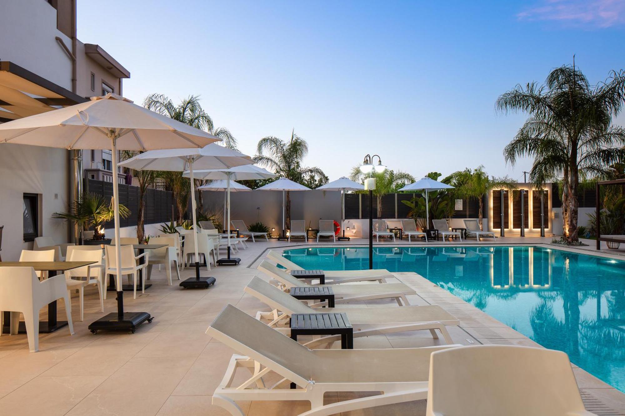 Sapphire Horizon Suites Kíssamos Exteriör bild