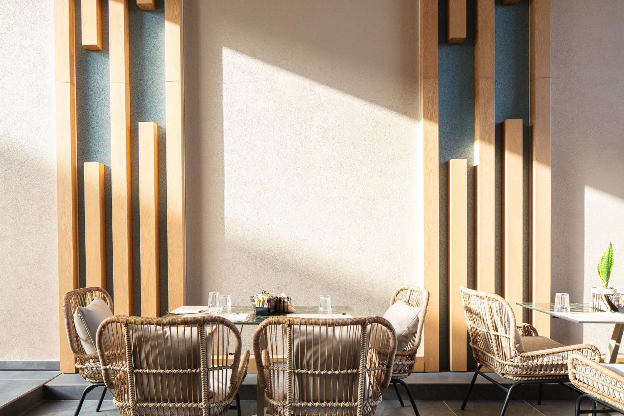Sapphire Horizon Suites Kíssamos Exteriör bild