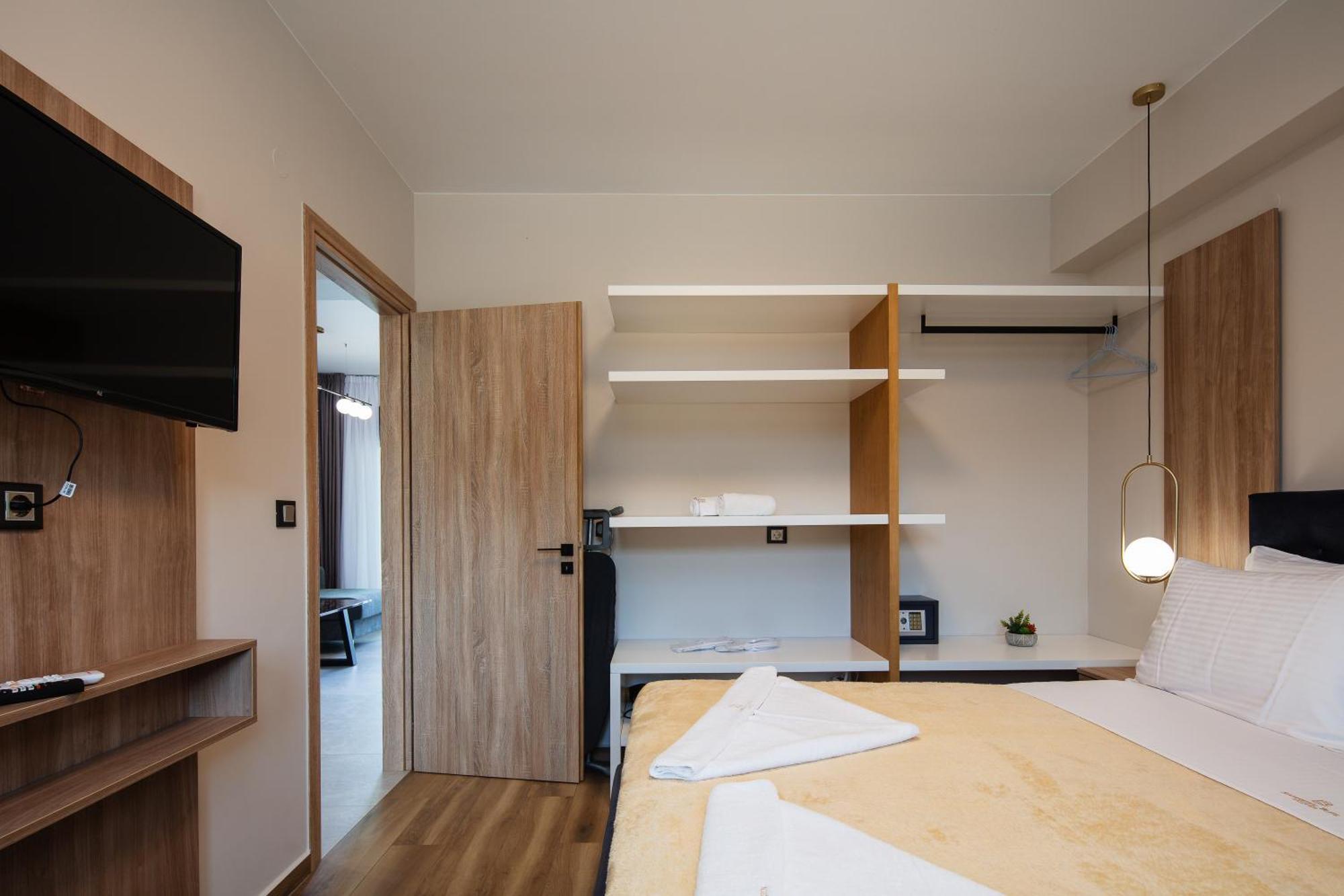 Sapphire Horizon Suites Kíssamos Exteriör bild