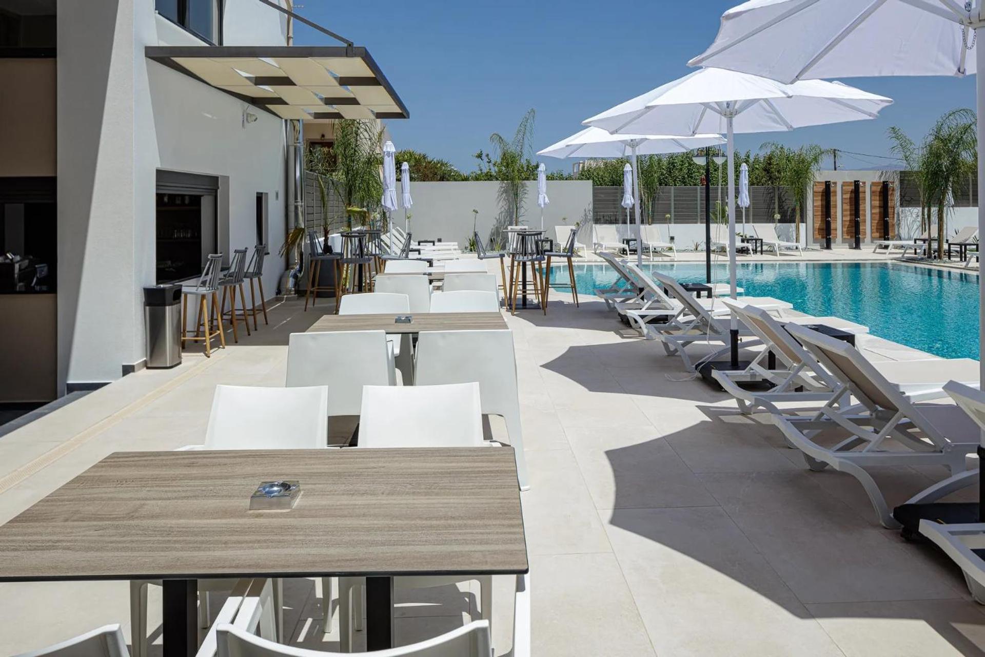 Sapphire Horizon Suites Kíssamos Exteriör bild