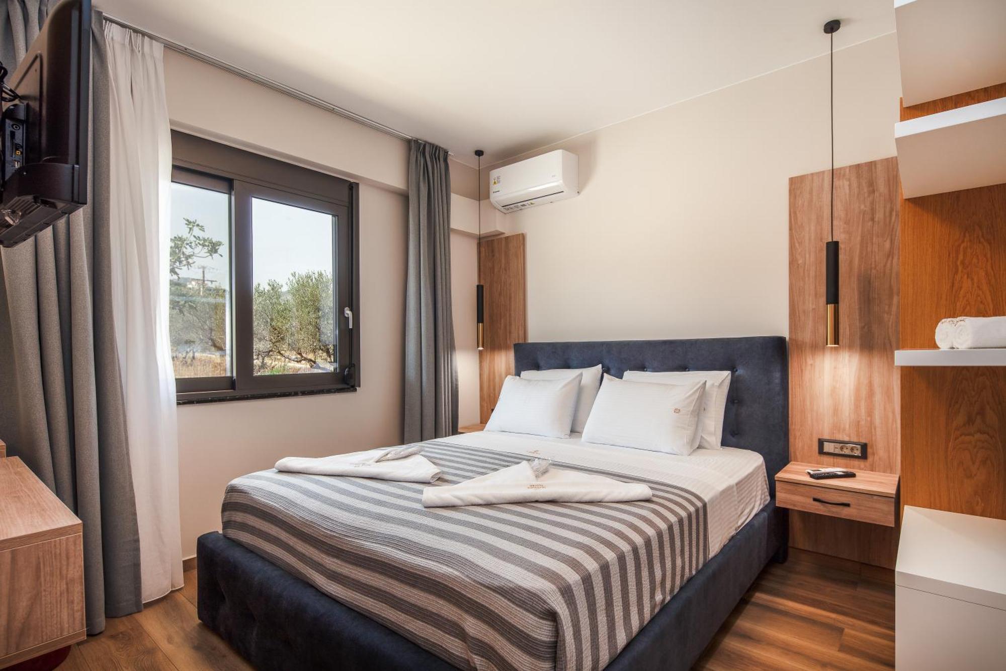 Sapphire Horizon Suites Kíssamos Exteriör bild